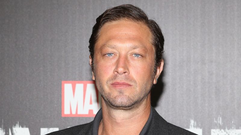 7 Facts About "The Punisher", "Girls", and "NOS4A2" Actor Ebon Moss-Bachrach: Details About his Wife, Children, and Net Worth 